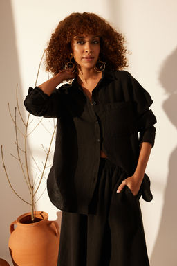 Siyah %100 Keten Oversize Gomlek TWOSS23GO00443