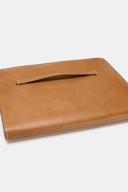 FUNDA PIEL PARA IPAD / Marr?n - Zara фото 5