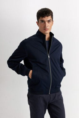 Slim Fit Dar Kesim Dik Yaka Fermuarl? Mont