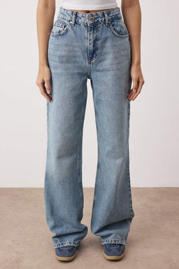 TRENDYOLMILLA Beyaz Yuksek Bel Wide Leg Jeans TWOSS24JE00140 фото 11