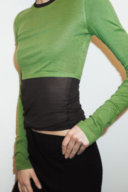 CAMISETA CROPPED SUPIMA® / Verde - Zara фото 3