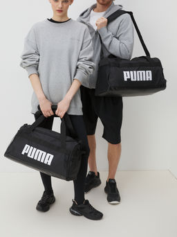 Спортивная сумка PUMA PUMA CHALLENGER Small Sports Bag Артикул 4301796, черный - Gerard henon фото 2