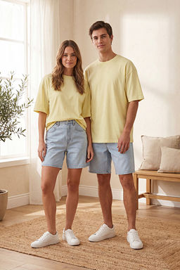 Unisex Sar_ Oversize/Geni_ Kesim %100 T-Shirt TMNSS22TS0318 - Trendyolmilla фото 2