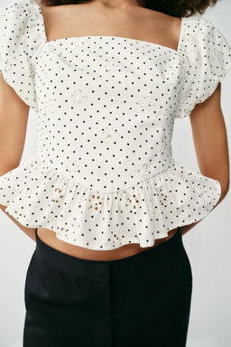 TOP ESTAMPADO BORDADOS PERFORADOS / Crudo / Marino - Zara фото 4