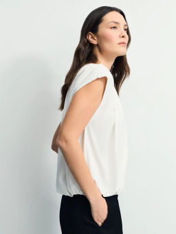 Футболка со сборкой с модалом в составе / Zarina  фото 4