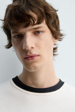 HEAVYWEIGHT RIBBED TRIM T-SHIRT