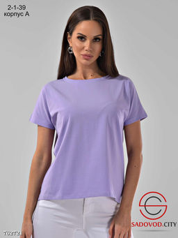 Базовая женская футболка свободного кроя