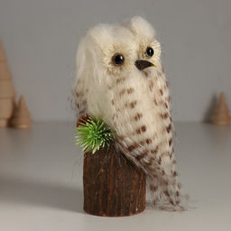 Фигурка Пушистик: Совушка Белая на пеньке, 8?7.5?15 см