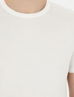 Beyaz Slim Fit Bisiklet Yaka Triko Ti__rt