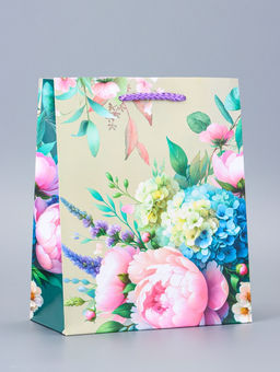 Цена за 2 шт. Пакет подарочный ламинированный Цветы и Радость 18?22.3?10 см