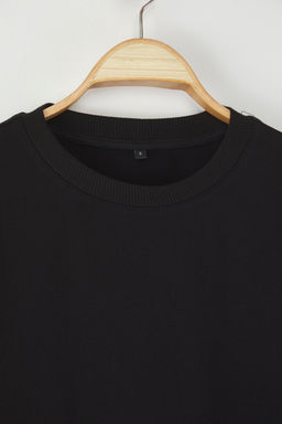 Siyah Oversize/Genis Kesim Pamuklu Kal?n Basic T-Shirt TEDSS25TS00005