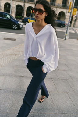 CAMISA CON LINO BAJO ABULLONADO / Blanco - Zara фото 3