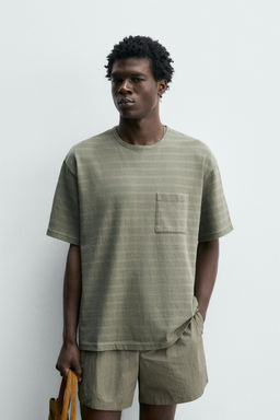 CAMISETA LAVADA RAYAS BOLSILLO / Beige / Verde