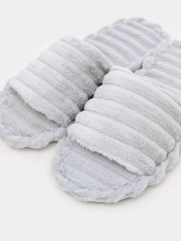 Женские домашние тапочки в сером цвете - Mark formelle фото 2