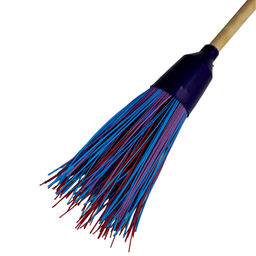 Метла полипропиленовая круглая (3 кольца) с черенком