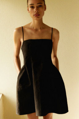 Vestido en tejido jacquard con tirantes espagueti - H&m фото 7