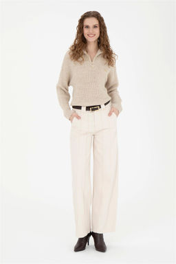 Женские джинсовые брюки с каменным узором