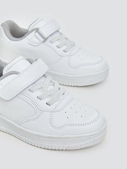 Ba?c?k ve C?rt C?rtl? Erkek Bebek Spor Ayakkab?