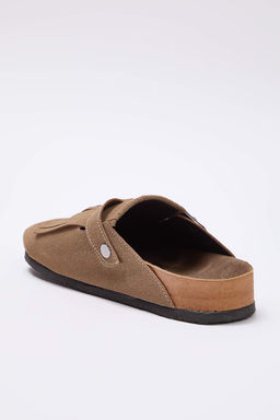 Kahverengi Puskul Detayl? Onu Kapal? Duz Kad?n Sabo Terlik TAKAW26TE00001 - Trendyolmilla фото 8