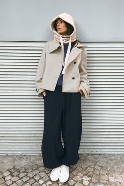 SHORT COAT WITH HIGH COLLAR - Zara фото 8