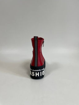 Ботинки 225.fashion. красный/Байка