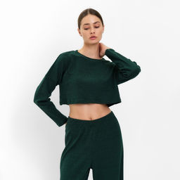 Костюм женский (лонгслив, брюки) MINAKU: Casual Collection, зелёный, размер 48