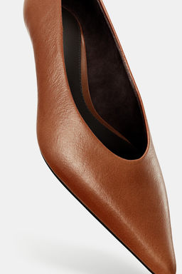 LEATHER KITTEN HEEL SHOES - Zara фото 3