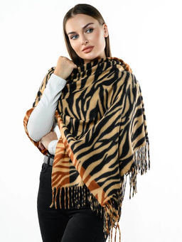 Яркий палантин с анималистичным принтом