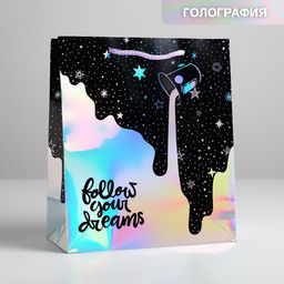Пакет подарочный голографический, упаковка, Follow your dreams, 23 х 27 х 11.5 см