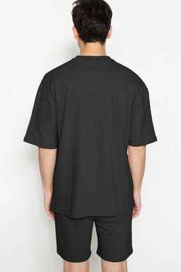 TRENDYOL MAN Limited Edition Antrasit Oversize/Genis Kesim Etiket Islemeli Dokulu Tok T-shirt TMNSS23TS00074 - Trendyolmilla фото 3