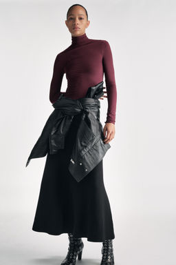KNIT FLARED MIDI SKIRT