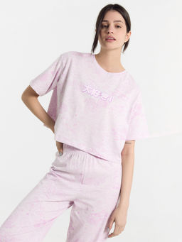 Комплект женский (футболка, бриджи) фиолетовый с принтом "комиксы"