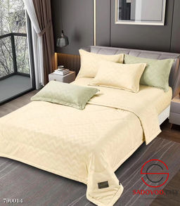 Набор постельного белья с одеялом