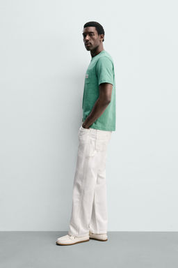 CAMISETA REGULAR FIT BOLSILLO PARCHE / Verde Menta