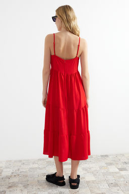 TRENDYOLMILLA K?rm?z? Etegi Volanl? Rahat Kesim Ask?l? Midi Dokuma Elbise TWOSS22EL1837  фото 6