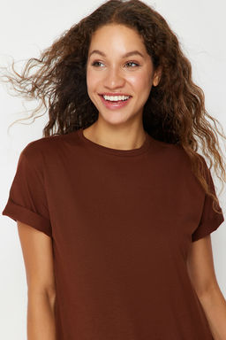 Kahverengi %100 Pamuk Bisiklet Yaka Oversize/Genis Kal?p Orme T-Shirt TWOSS20TS0134