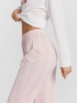 Пижама женская розовая с надписью Sweets for breakfast белый +белая полоска на нежно -розовом 592422 - Mark formelle фото 9