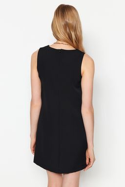 TRENDYOLMILLA Siyah Duz Kesim Kolsuz Bisiklet Yaka Mini Dokuma Elbise TWOSS19FG0063 фото 12