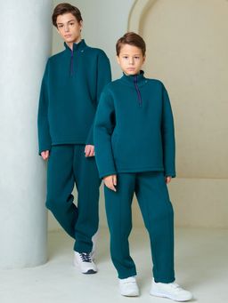 Костюм спортивный