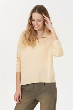 Женский кремовый меланжевый свитер Неожиданная скидка в корзине