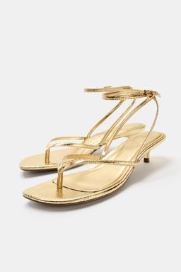 SANDALIA KITTEN EFECTO METALIZADO / Oro - Zara фото 4
