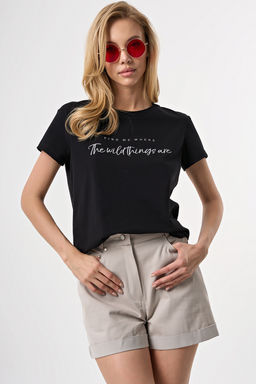 Футболка прямого силуэта с принтом черная