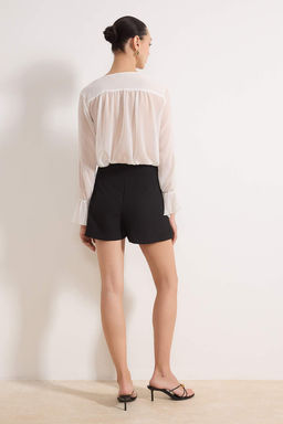 Ac?k Mavi Mini Zincir Kemer Detayl? Sort & Bermuda TWOSS26SR00017 - Trendyolmilla фото 12