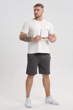 16 Шорты мужские