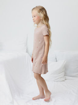 К 1180/бежевый,пикник на полянке сорочка ночная для дев