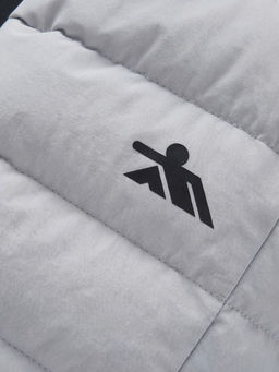 Куртка женская гибридная стёганая с капюшоном с графеновой подкладкой серого цвета 9622_1Sr