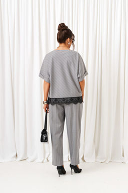 Костюм Beautiful Free 6442 светло-серый в полоску