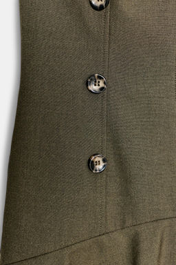 SHORT DRESS WITH SHOULDER PADS AND RUFFLES - Zara фото 9