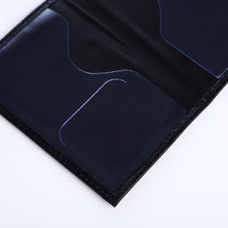 Обложка для паспорта, рельефная, с гербом, чёрная