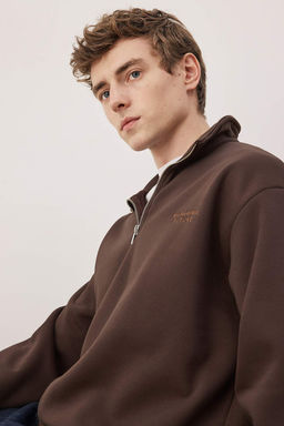 Kahverengi Yeni Oversize/Genis Kesim Yaz? Nak?sl? F?rcal? Kal?n Sweatshirt TMNAW26SW00008 - Trendyolmilla фото 5